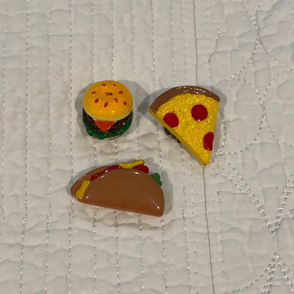 Vintage buttons/ pins.